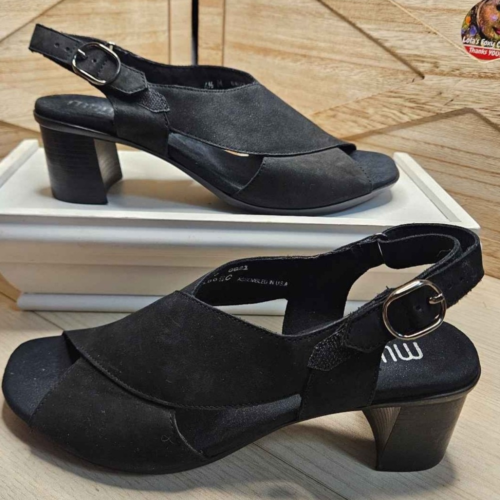 Munro American Women's 6.5‎ M Abby Black Nubuck Slingbacks Tulip Crossover #543